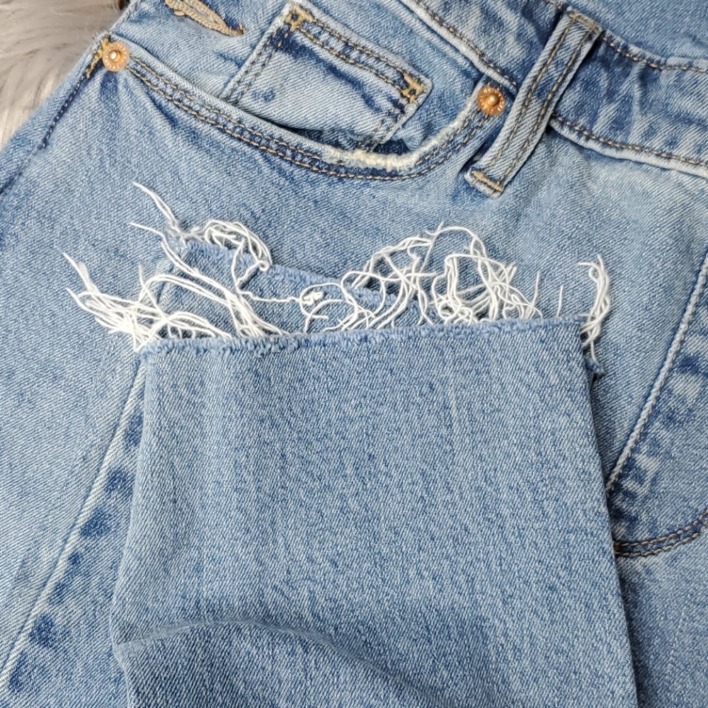 Cropped Overalls - Picture 2 of 5